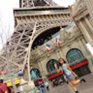 Meet your Posher, Laura